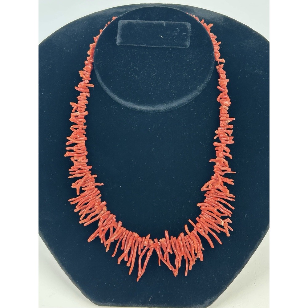 Bamboo Coral Necklace 20in Dyed Red Branch Fringe Graduated Vintage